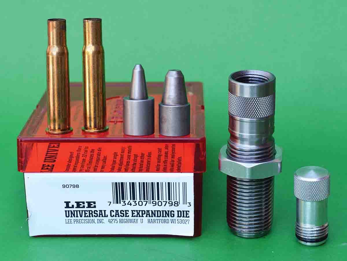 The Lee Universal Case Expander Die flares the case mouth to accept cast bullet loads without damaging the case or the bullet, but it can also be used with jacketed bullets when handloading in larger quantities from a progressive press.
